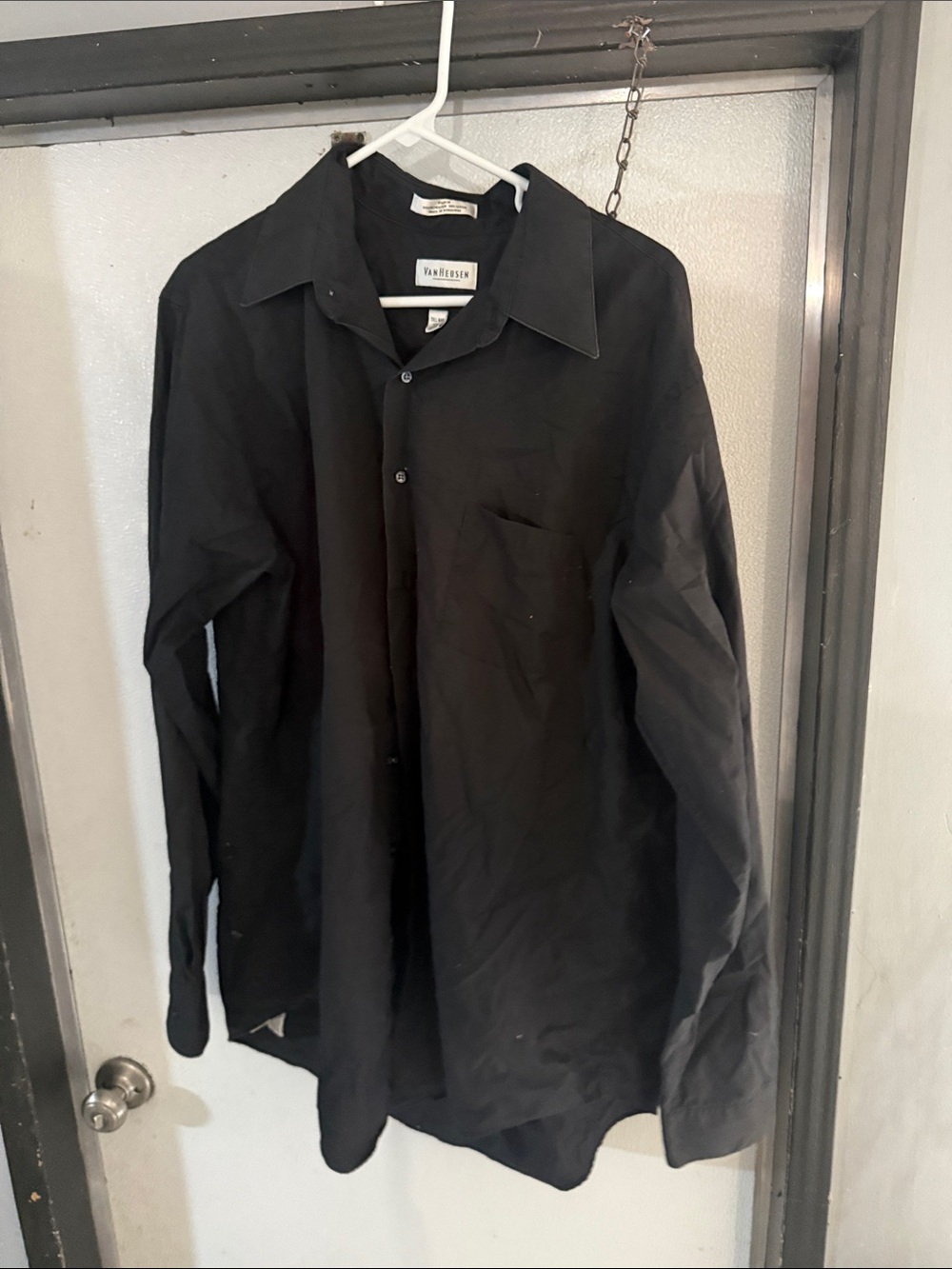 Van Heusen Black Long-Sleeve Dress Shirt